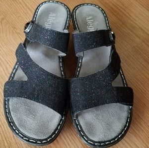 EUC - ALEGRIA 3 strap sandal with crystal